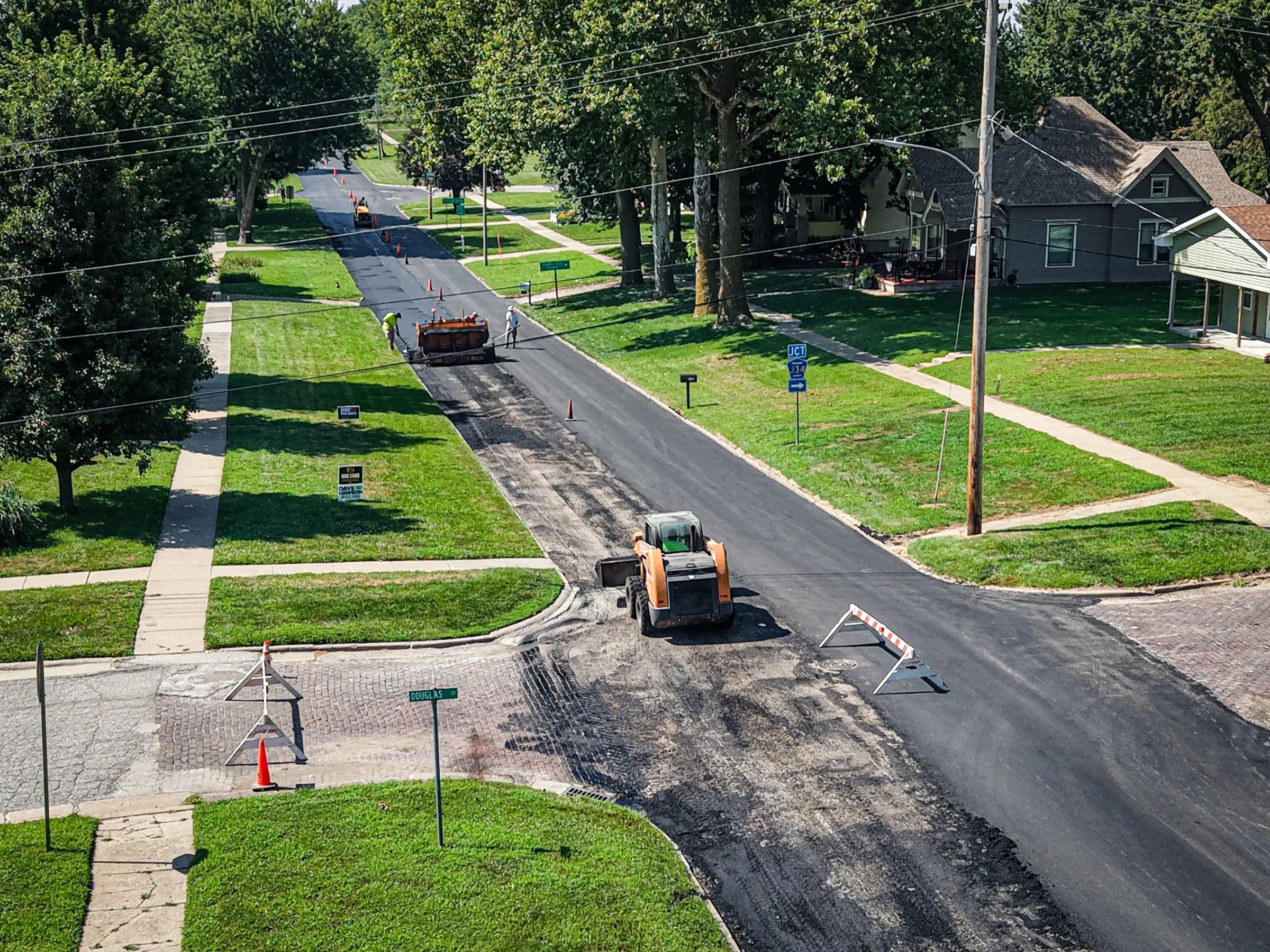 Crack Repair for Driveways & Rural Lanes